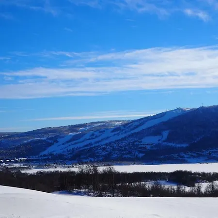 Between Ustaoset And Апартаменты