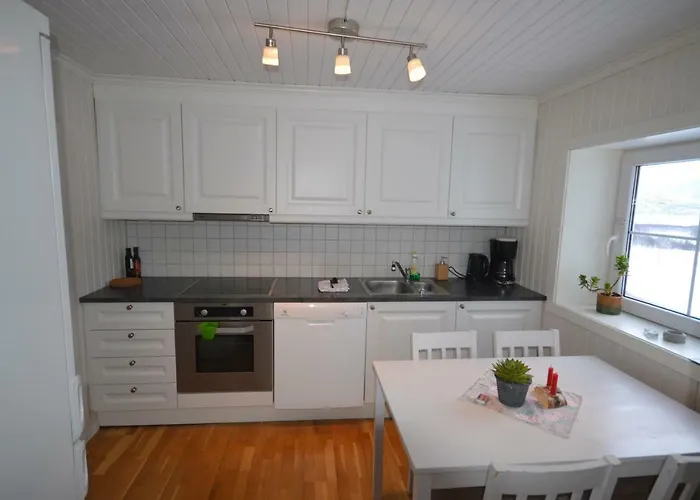 Between Ustaoset And Geilo